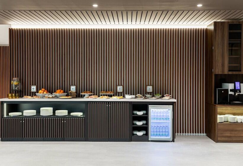 Ac Hotel By Marriott Bratislava Old Town