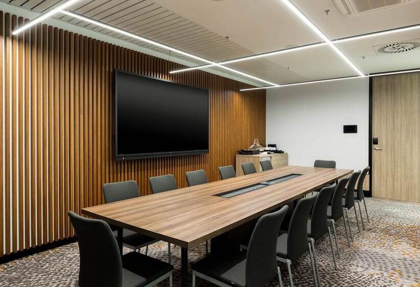 Ac Hotel By Marriott Bratislava Old Town