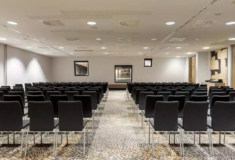 Ac Hotel By Marriott Bratislava Old Town