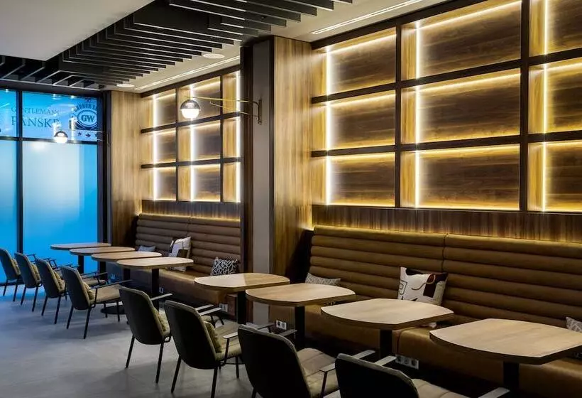 Ac Hotel By Marriott Bratislava Old Town