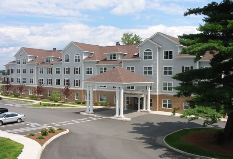 Holiday Inn Express Hotel & Suites White River Junction, An Ihg