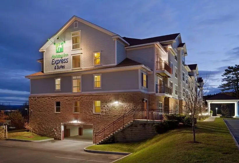 Holiday Inn Express Hotel & Suites White River Junction, An Ihg