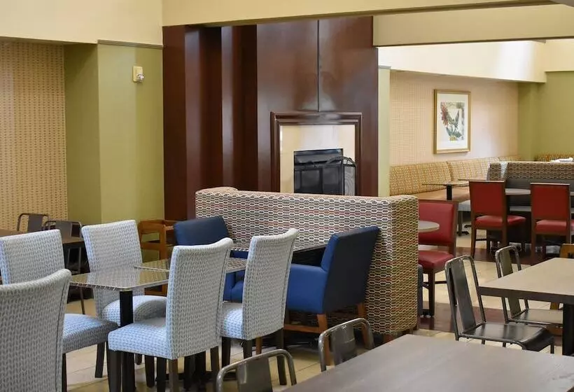 Hotel Holiday Inn Express Cleveland Downtown, An Ihg