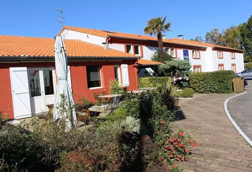 فندق Kyriad Bordeaux Lormont