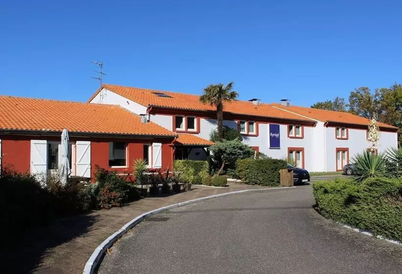 فندق Kyriad Bordeaux Lormont