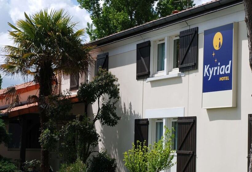 Отель Kyriad Bordeaux Lormont