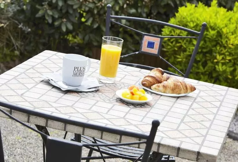 فندق Kyriad Bordeaux Lormont