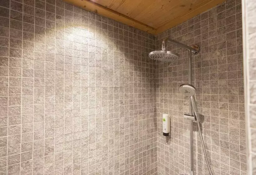 ホテル Les Cabanes De La Maison Rouge