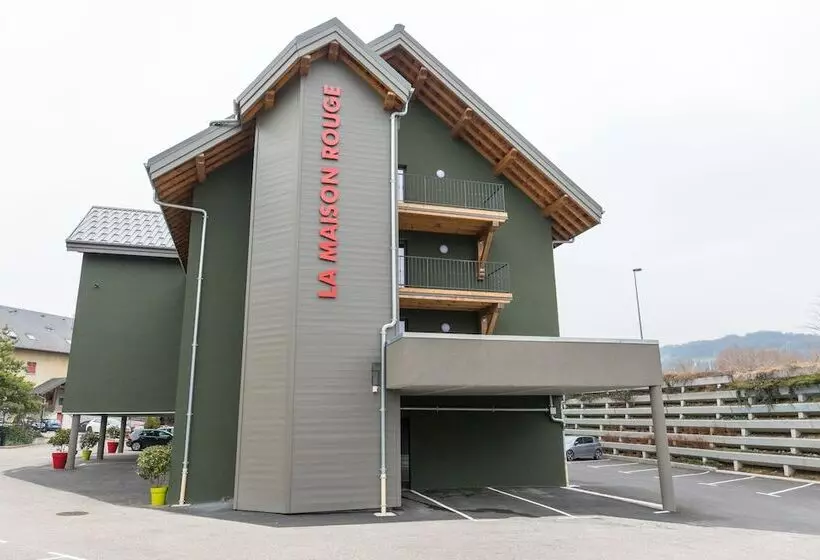 ホテル Les Cabanes De La Maison Rouge