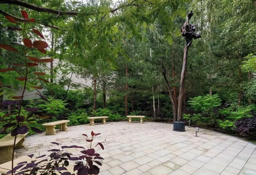 Powerscourt Hotel, Autograph Collection