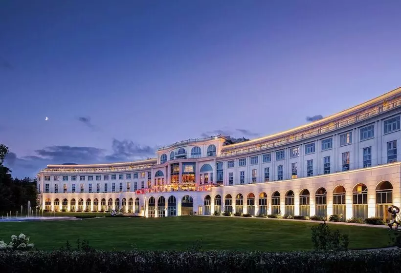 Powerscourt Hotel, Autograph Collection