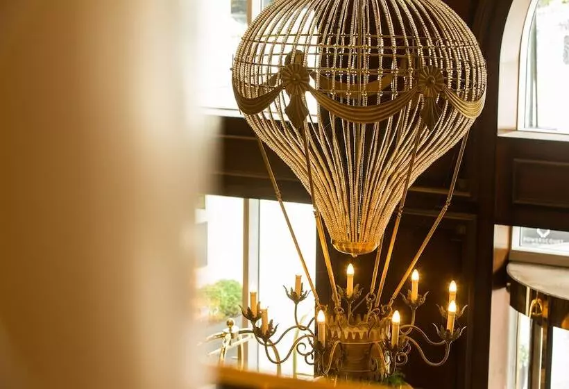 Powerscourt Hotel, Autograph Collection