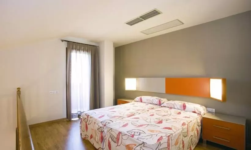 בית מלון כפרי El Blat