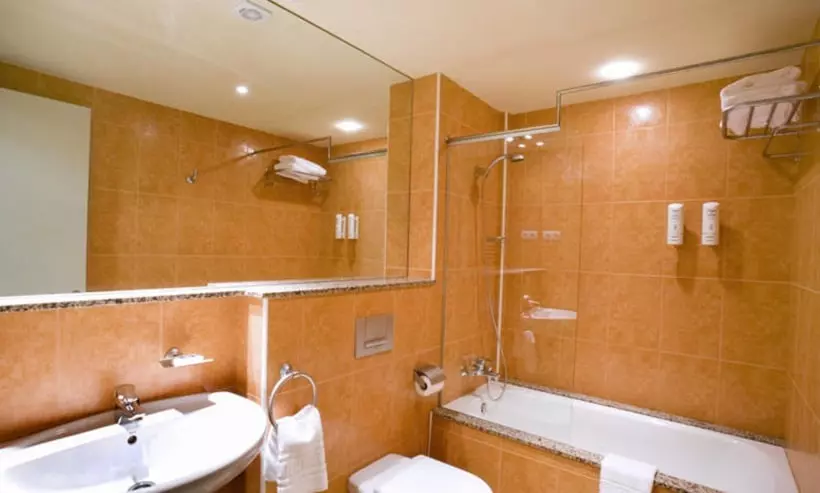 בית מלון כפרי El Blat