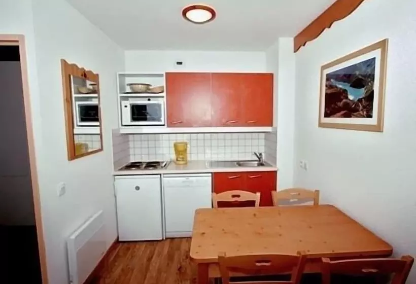 בית מלון כפרי Résidence Les Gentianes