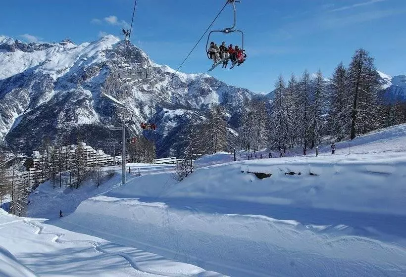 בית מלון כפרי Résidence Les Gentianes