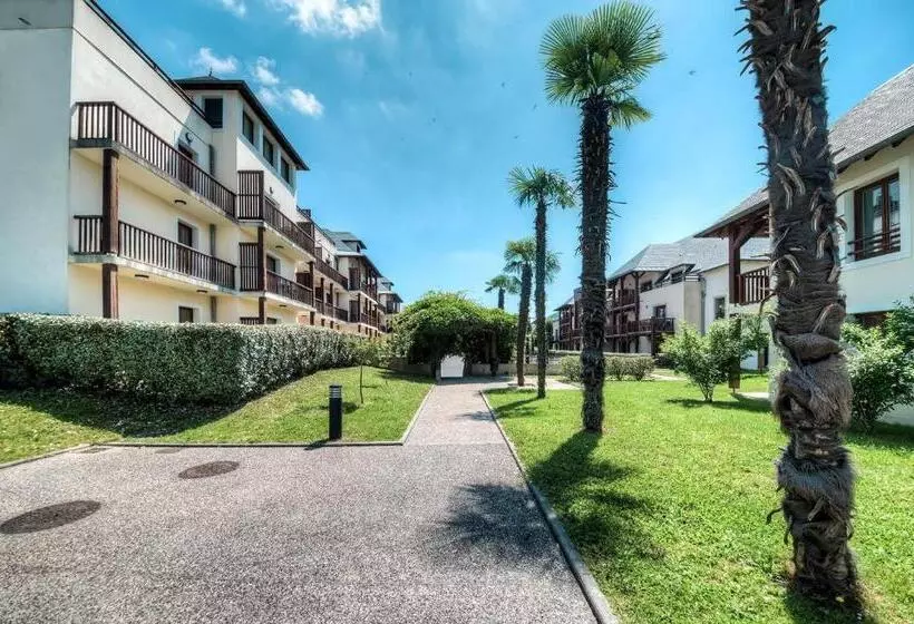 Otel Zenitude Hôtel Résidences L Acacia Lourdes