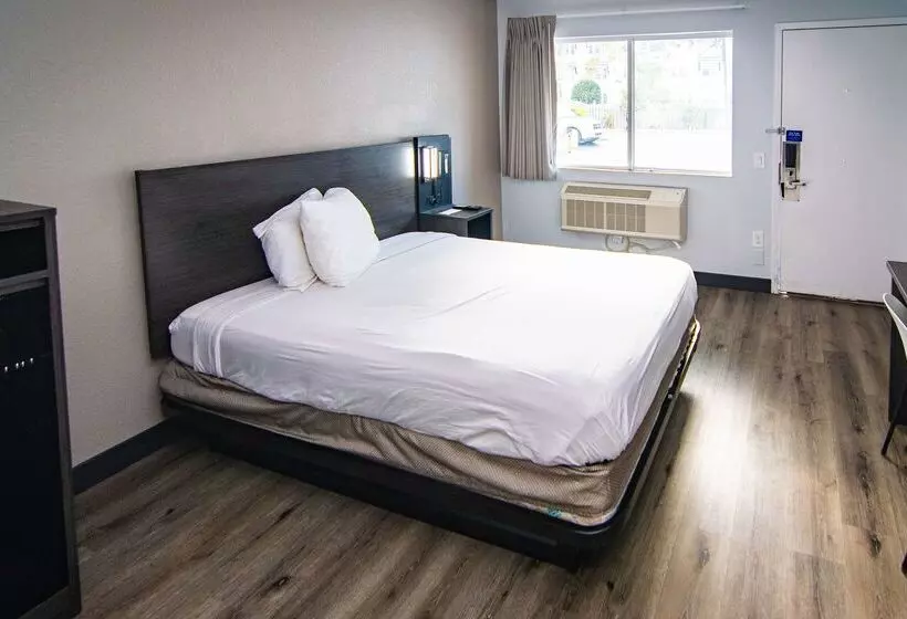 Motel 6kissimmee, Fl  Orlando