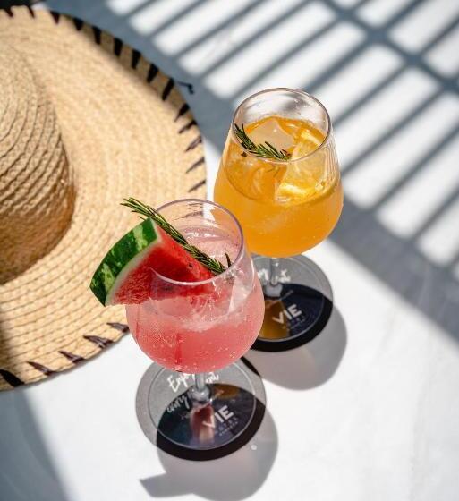 Vie Hotel Bangkok, Mgallery