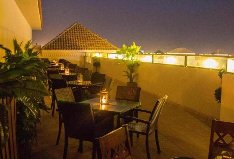 مدار سويتس الدولي للأجنحة الفندقية