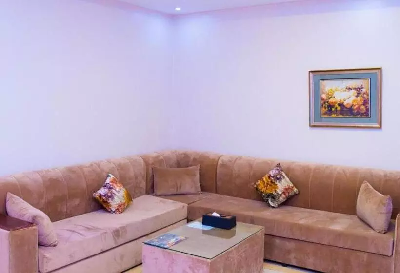 مدار سويتس الدولي للأجنحة الفندقية