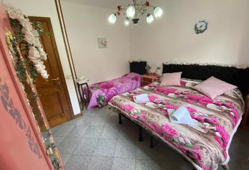 تختخواب و صبحانه La Casetta Di Badolo