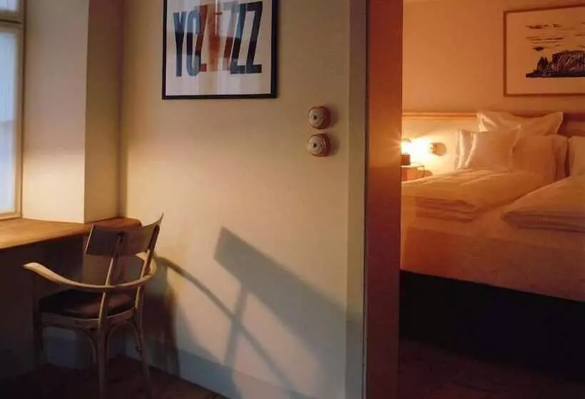 ベッドアンドブレックファースト Steinach Townhouse Meran