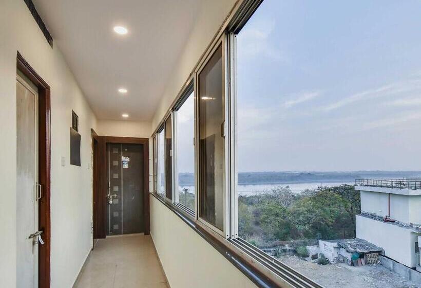 Capital O Nag516 Hotel Lake View