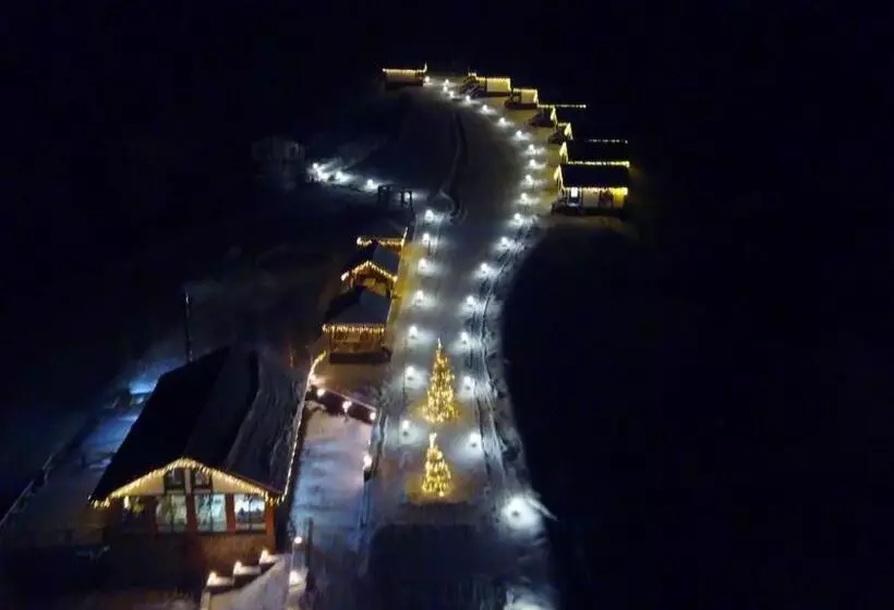 Hotelli Kolochava Eco Resort