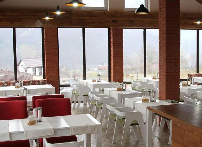 ホテル Kolochava Eco Resort