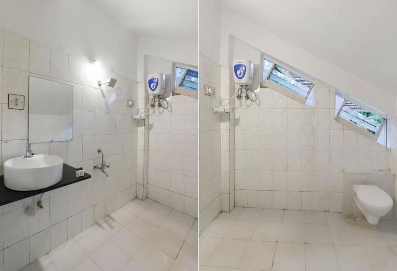 酒店 Oyo 60626 Dumas Homestays