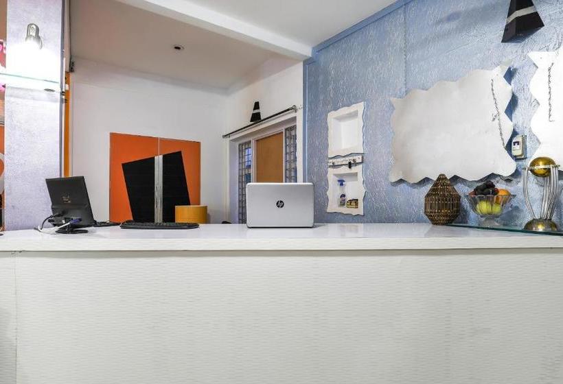 酒店 Oyo 60626 Dumas Homestays