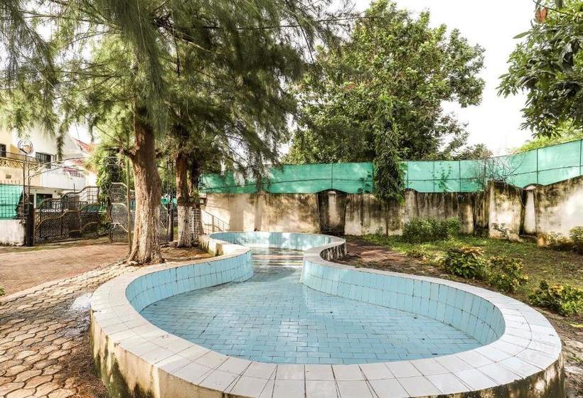 酒店 Oyo 60626 Dumas Homestays