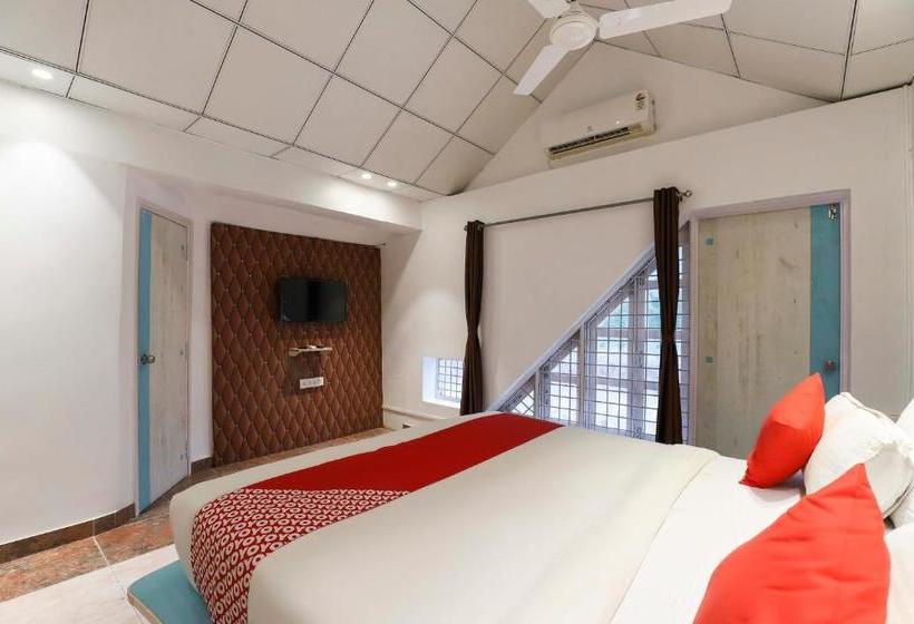 酒店 Oyo 60626 Dumas Homestays