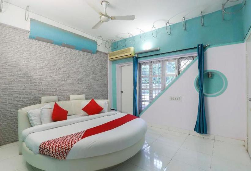 酒店 Oyo 60626 Dumas Homestays