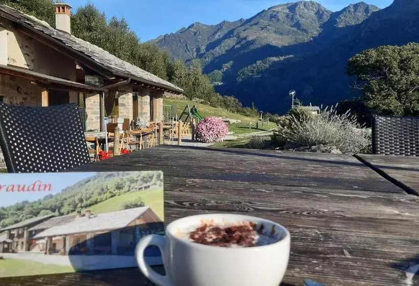 ペンション Cà Praudin