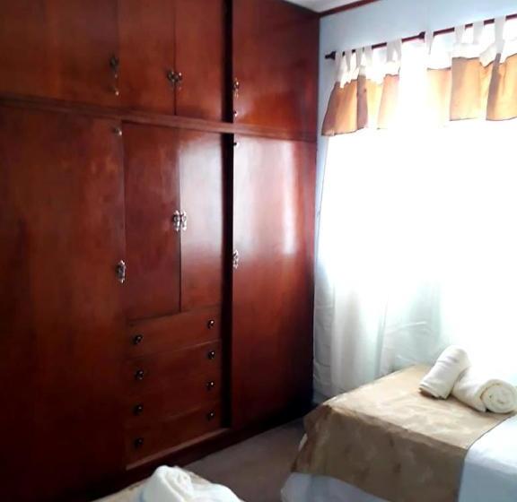 펜션 Departamentos Maryan