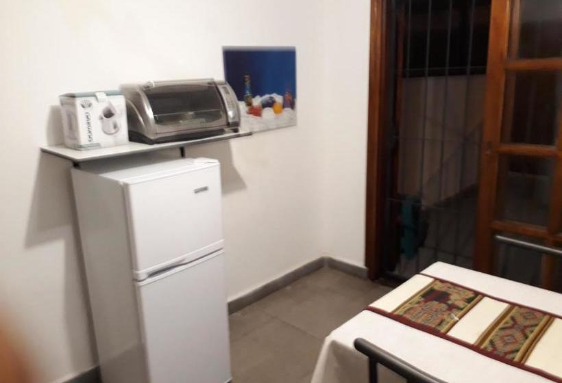 펜션 Departamentos Maryan