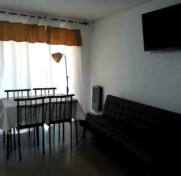 펜션 Departamentos Maryan