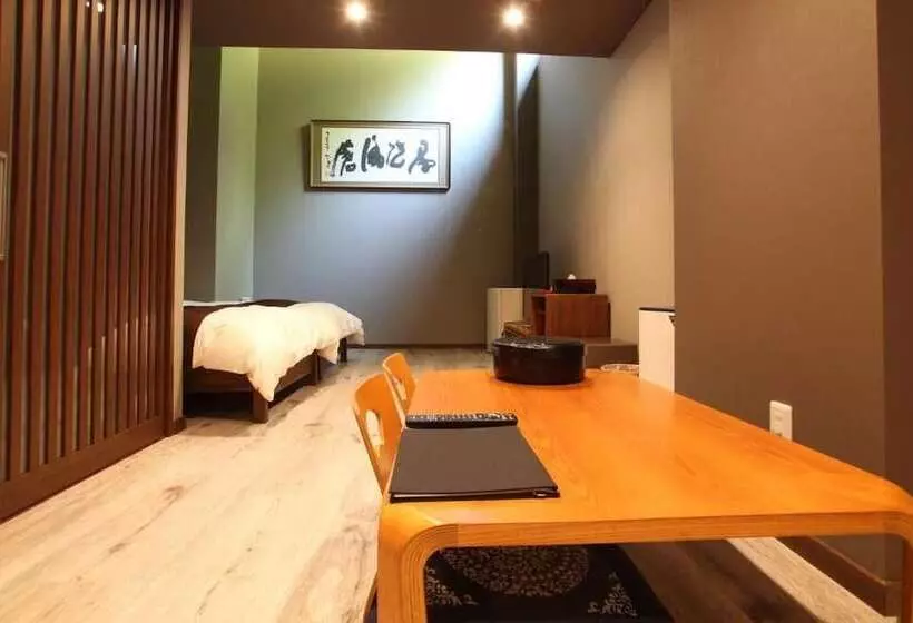 旅館 Shirahama Ikoinosato Tomarigi