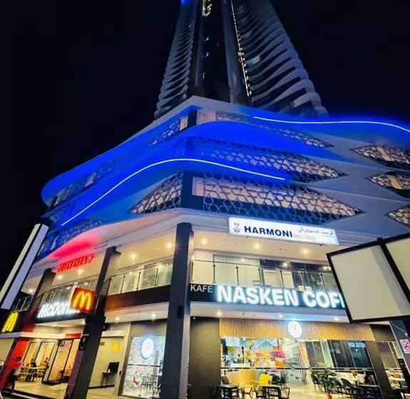 Zulanie Suite Troika Residence, Spacious And Cozy With Pool, Free Wifi & Netflix In Golden Triangle