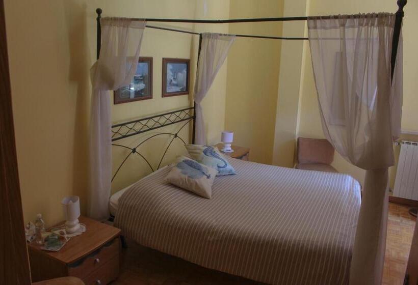 Bed and Breakfast Affittacamere Il Veliero