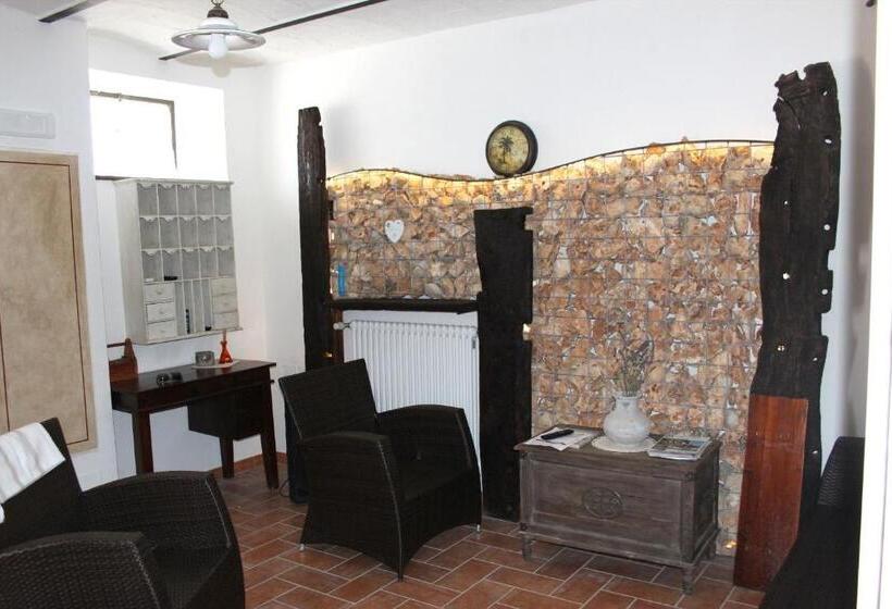 فندق Agriturismo Tenuta Belvedere