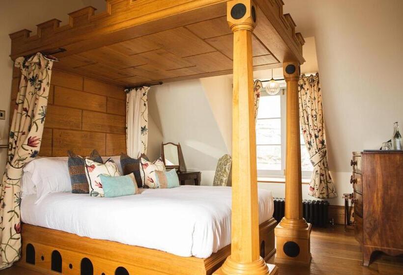 호텔 Mingary Castle Restaurant With Rooms