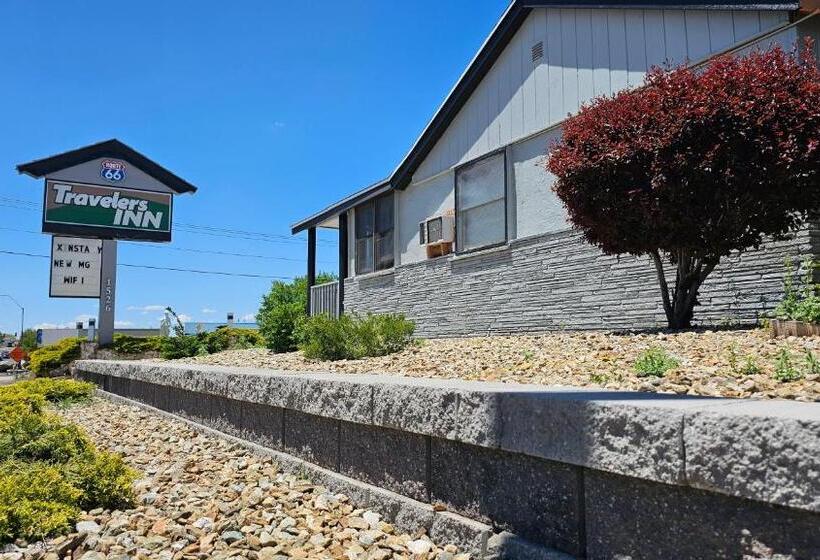 Мотель Travelers Inn