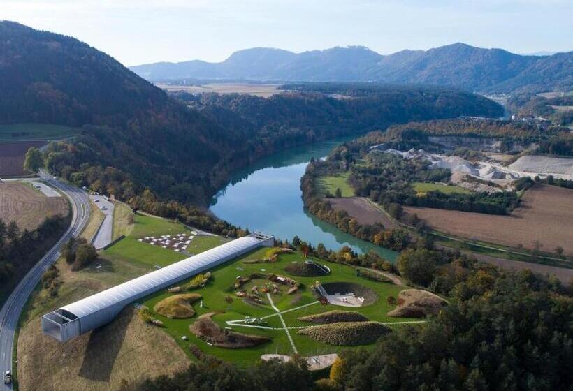 Отель Gästehaus Hartl   Gasthof Hartl, Vlg Zum Wirt
