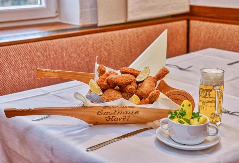 Отель Gästehaus Hartl   Gasthof Hartl, Vlg Zum Wirt