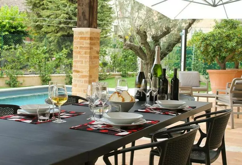 Aamiaismajoitus (B&B) Dimora Fontemaggio