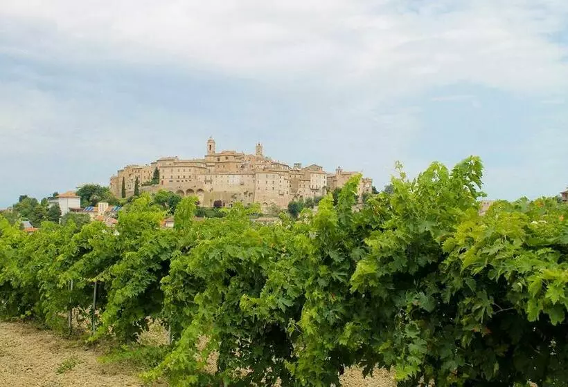Aamiaismajoitus (B&B) Dimora Fontemaggio