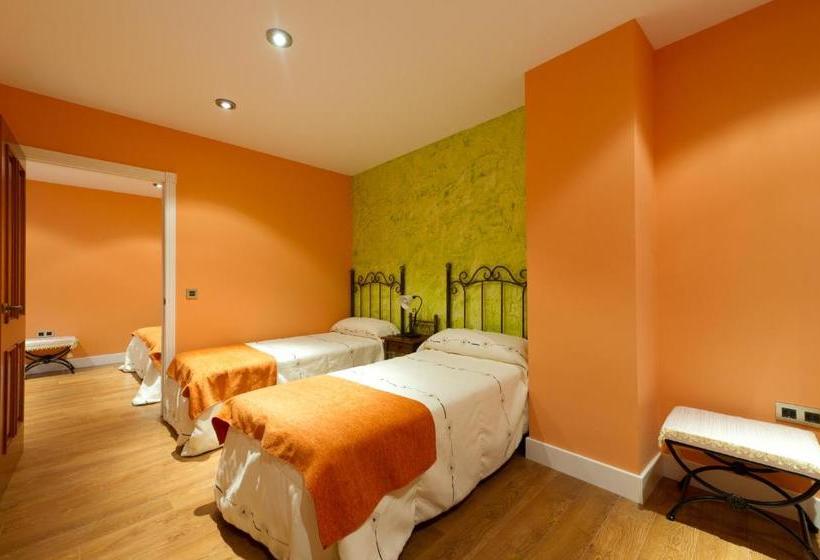 Aparthotel Capitolina